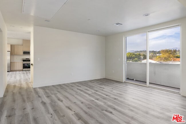 Building Photo - 3210 Verdugo Rd
