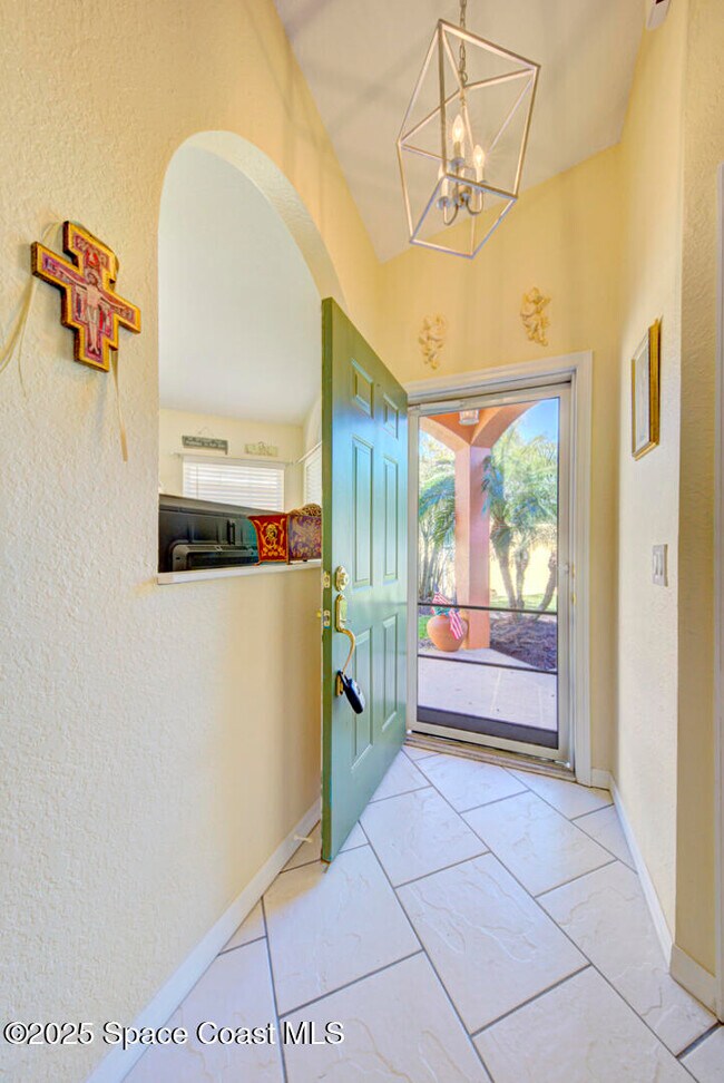 Building Photo - 571 Priscilla Pl