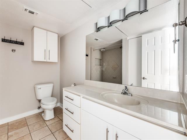 Building Photo - 3901 Travis St