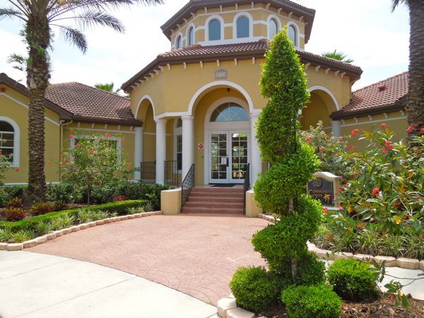 Building Photo - 5500 Bentgrass Dr