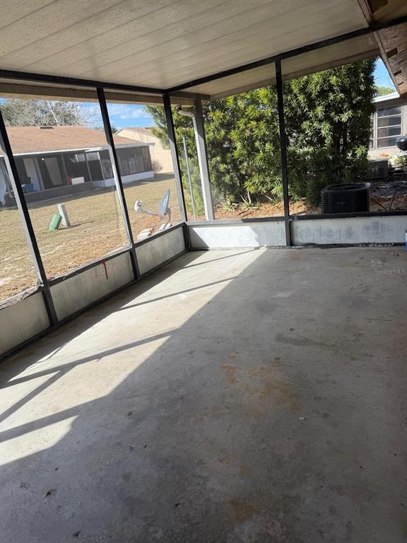 Building Photo - 500 E Rosewood Ln