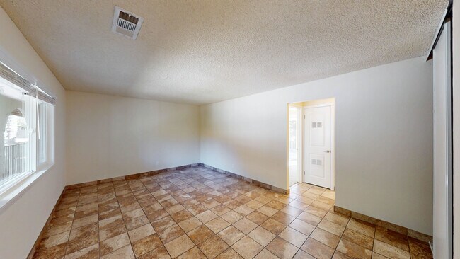 Building Photo - 18193 Happy Ln