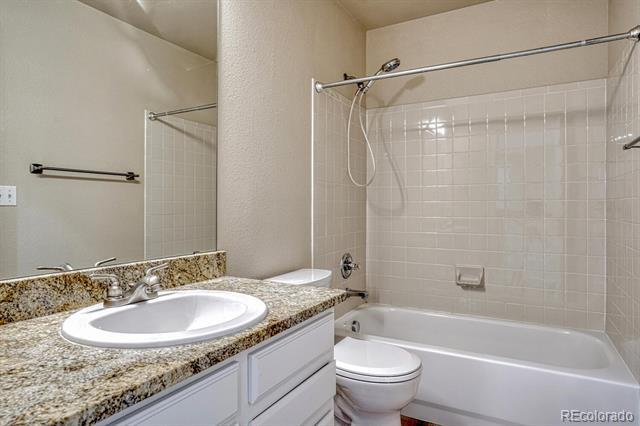 Building Photo - 5993 S Quintero Ct