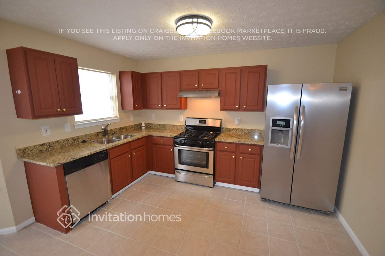 Building Photo - 347 Springhaven Way SE