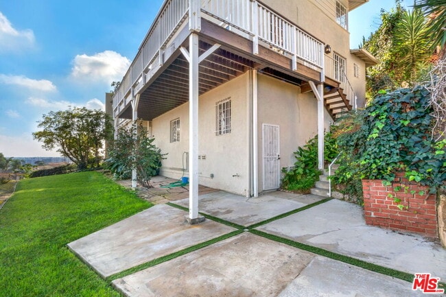 Building Photo - 3617 Homeway Dr