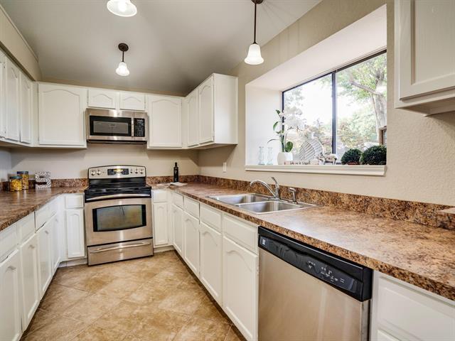 Building Photo - 626 Cribbs Dr