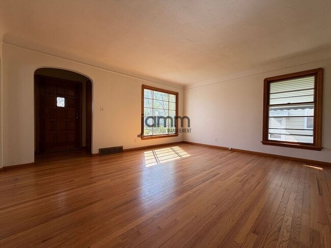 Building Photo - 4566 W 226th St