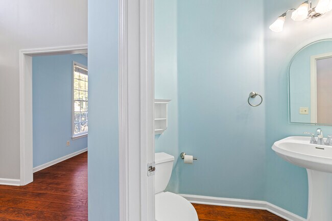 Building Photo - 1940 Bentbrooke Trail