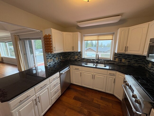 Building Photo - 4412 Bryce Dr