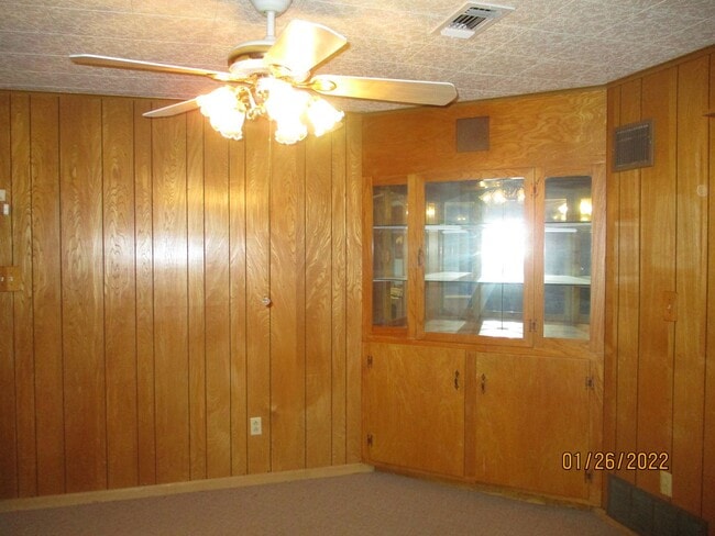 Building Photo - 4300 Mackey Dr