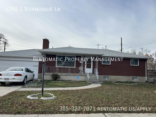 Building Photo - 4260 S Normandie Ln