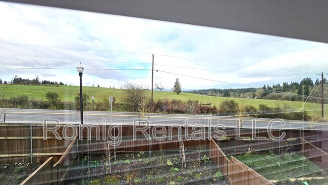 Building Photo - 17504 NW 10th Pl