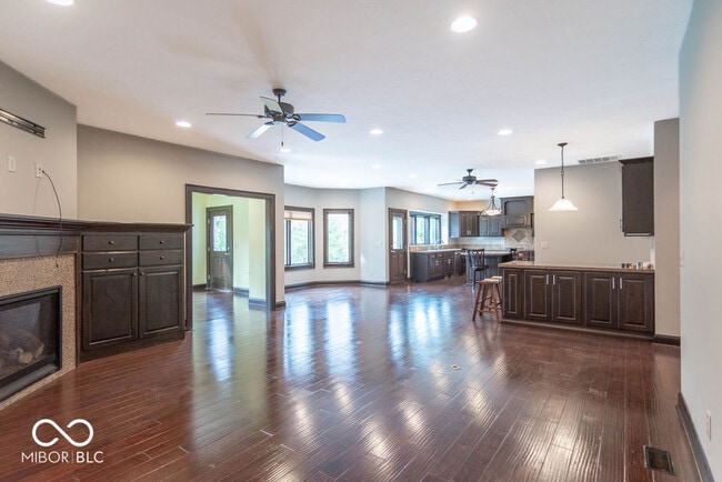 Building Photo - 3000 E County Rd 350 S