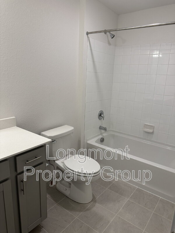 Building Photo - 13609 Topaz Pl