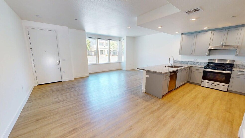 Entry - West End Townhomes