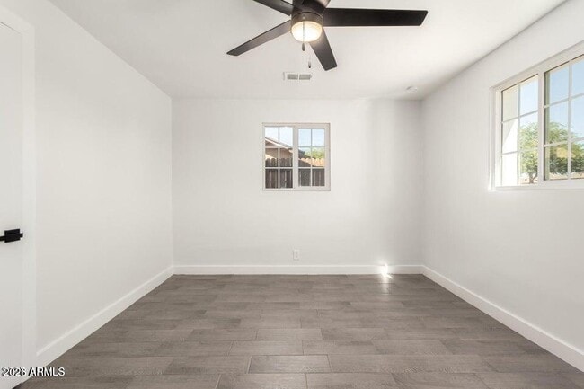 Building Photo - 240 N Monte Vista St