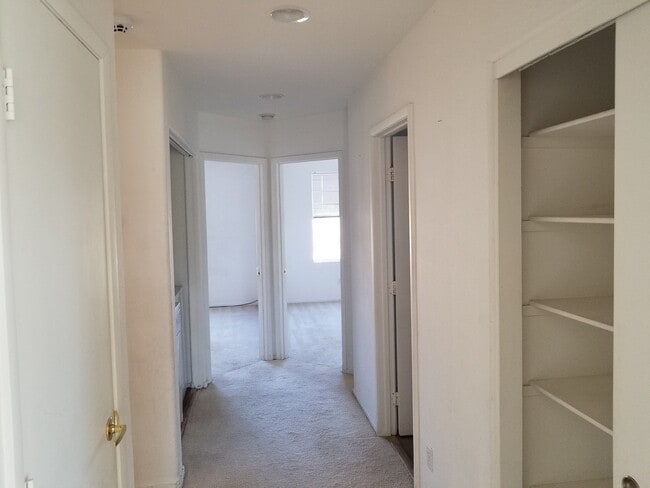 Building Photo - 5063 El Castano Ave