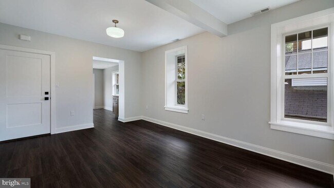Building Photo - 115 Harvey Ave