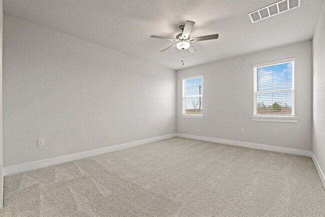 Building Photo - 1520 Carvin Wy