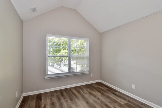 Building Photo - 5853 Little River Rd