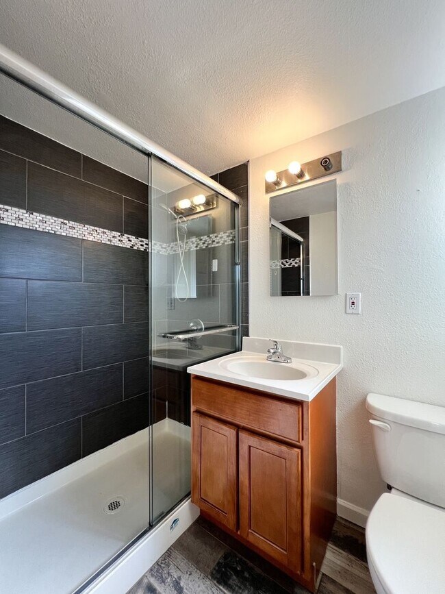 Building Photo - Renovated American Canyon Home Near Schools and Shopping Centers