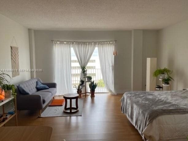 Building Photo - 1455 N Treasure Dr