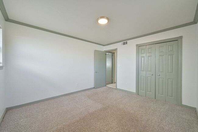 Building Photo - 3116 NW 63rd St