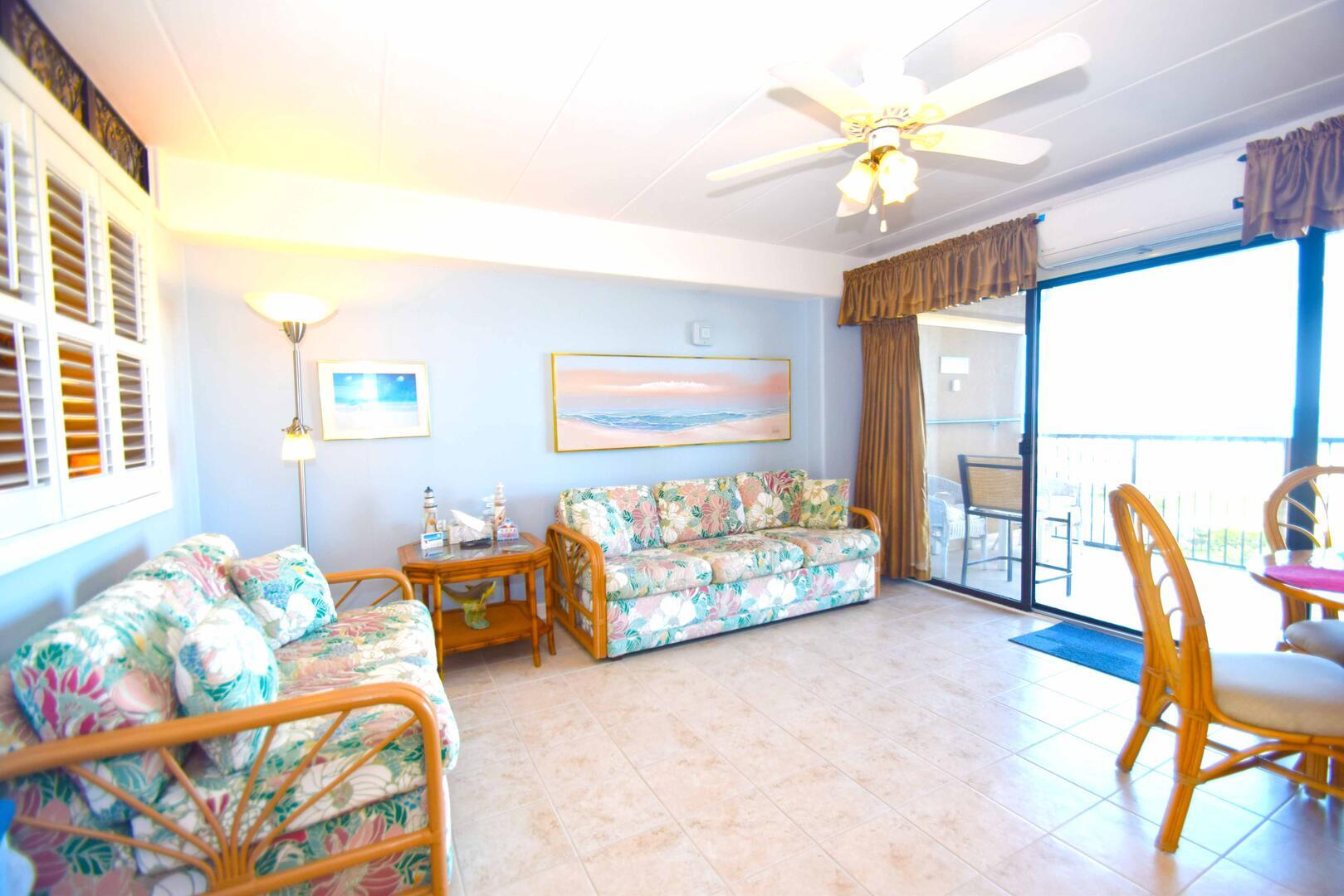 Living Room - 11204 Coastal Hwy