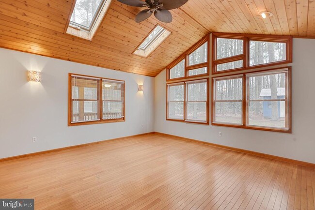 Building Photo - 318 Wicomico Rd