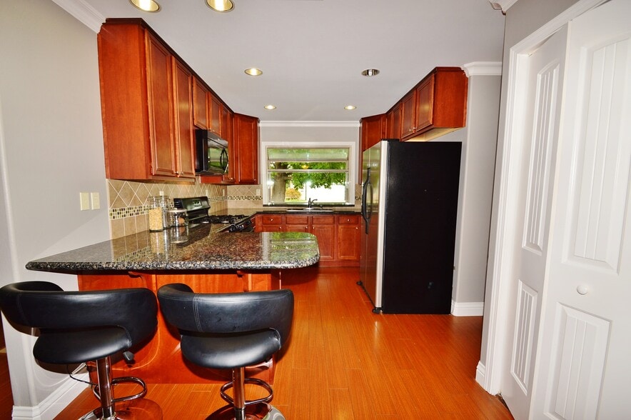 Building Photo - 6377 Ebensburg Lane