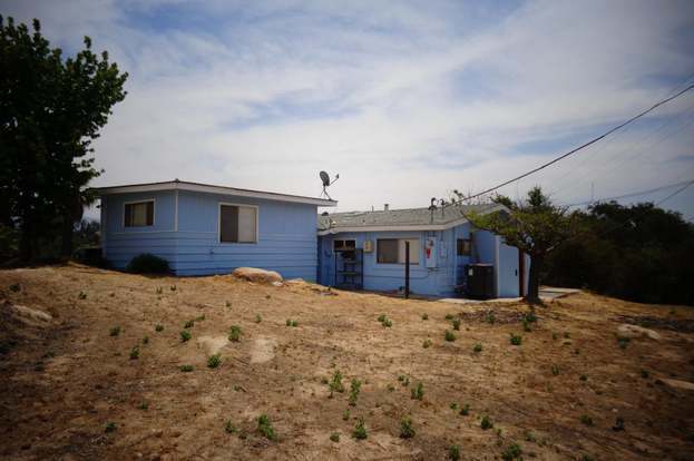Building Photo - 28560 Lilac Rd