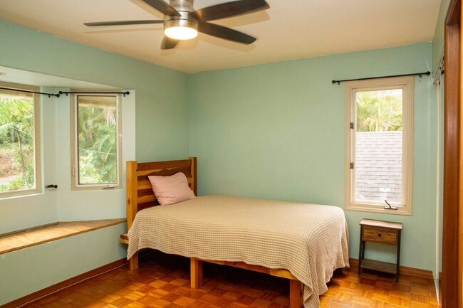 Building Photo - Spacious 4-Bedroom Retreat in Haiku with Stunning Natural Light