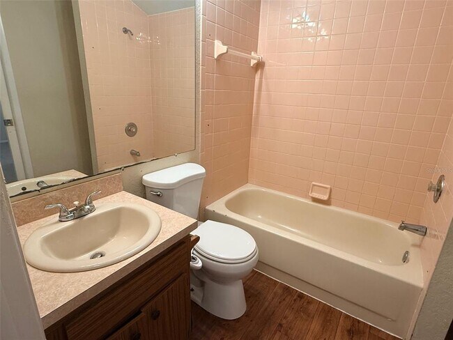 Building Photo - 3610 Dartmouth Ave N