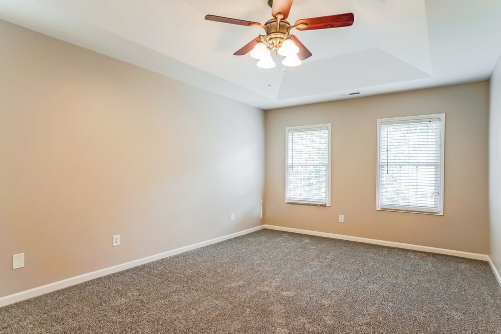 Building Photo - 2421 Barton Oaks Dr