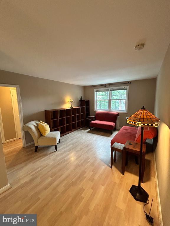 Building Photo - 223 N George Mason Dr