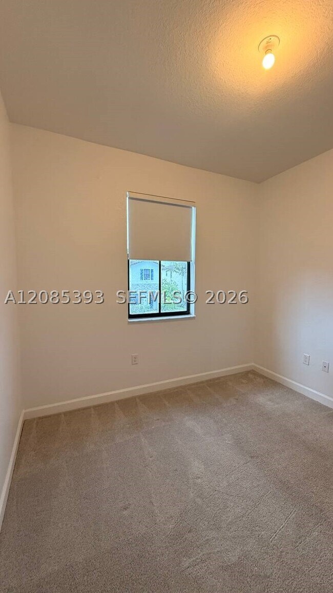 Building Photo - 23424 SW 127th Ave