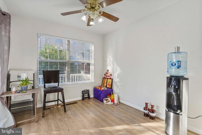 Building Photo - 13118 Plotner Farm Rd