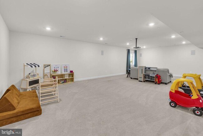 Building Photo - 13809 Westerlo Ct