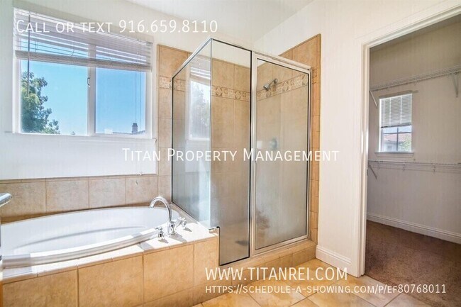 Building Photo - 11737 Brook Valley Way