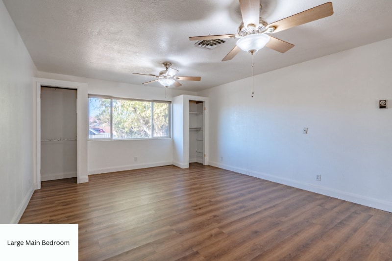 Building Photo - 726 N Valley View Dr
