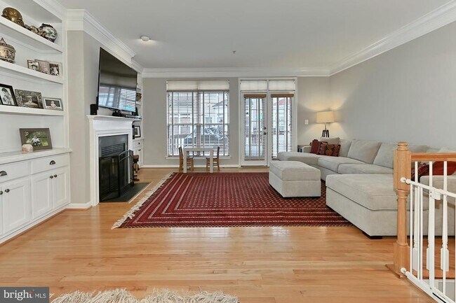 Building Photo - 265 Medlock Ln