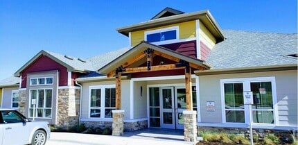 Building Photo - 6609 McKinney Falls Pkwy