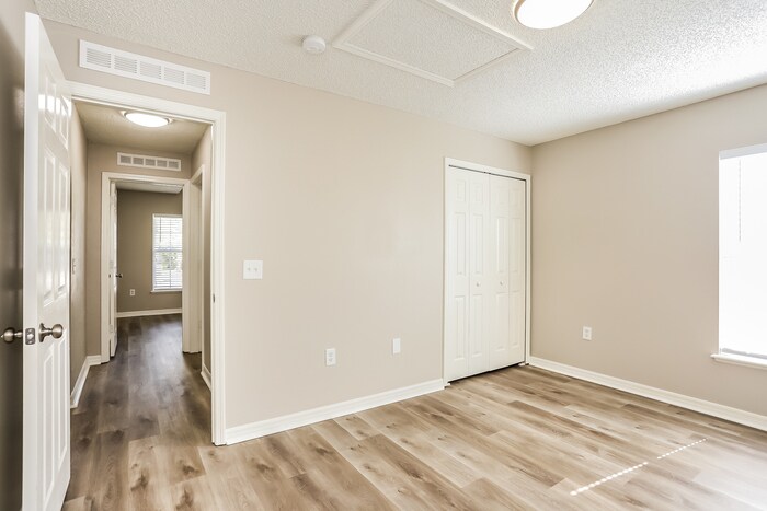 Building Photo - 9611 Watershed Dr E