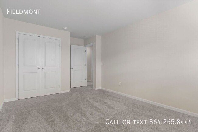 Building Photo - 211 Backstay Ln