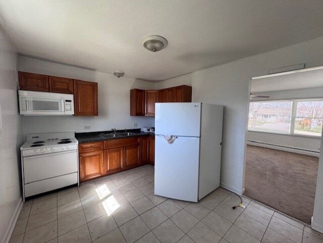 Building Photo - 28W625 Lester St