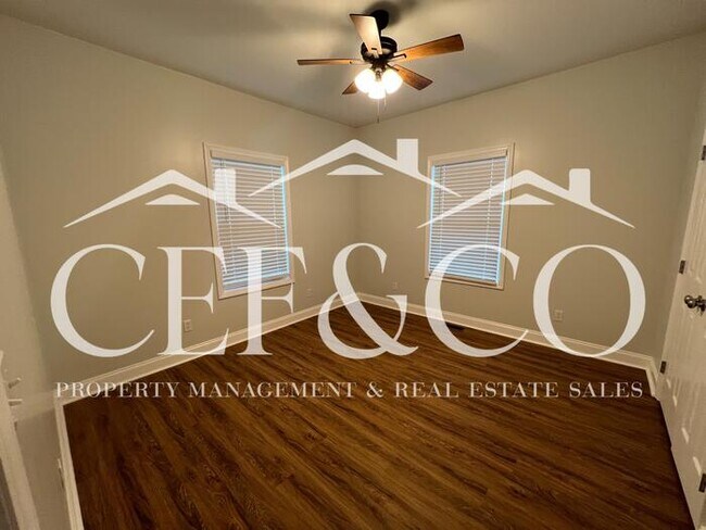 Building Photo - Spacious 3 Bed / 2 Bath Home – District 7, Spartanburg