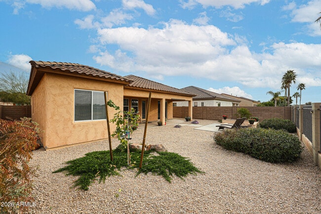 Building Photo - 14383 W Monte Vista Rd