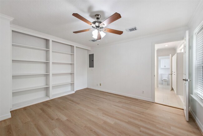 Building Photo - 1510 Afton St