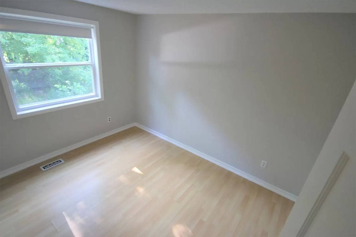 Building Photo - 2169 Hemlock Dr