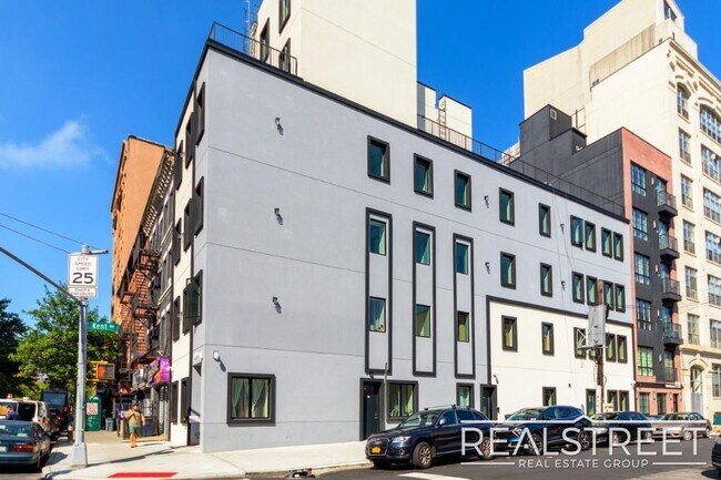 Building Photo - Modern Two-Bedroom Duplex in Prime Clinton Hill – One Block from Pratt University